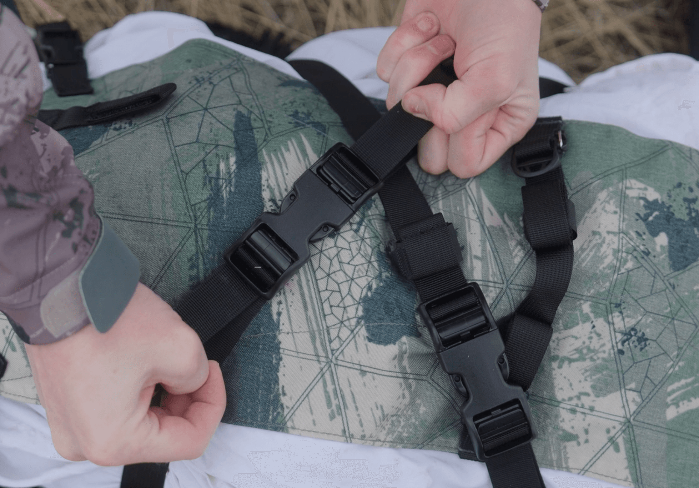 Removable Locking Straps